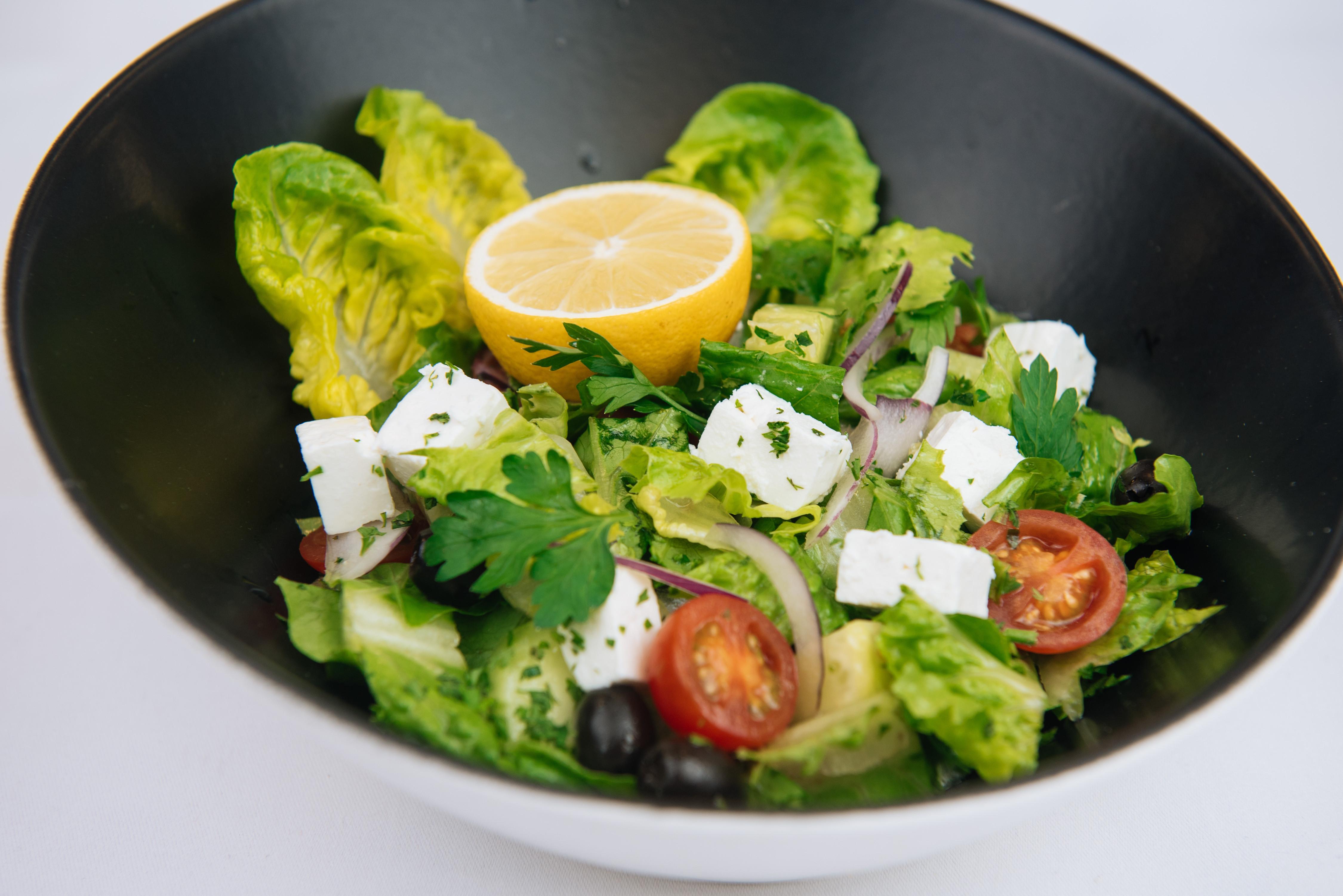 Hotel Sofitel London Gatwick Horley  Esterno foto Greek salad
