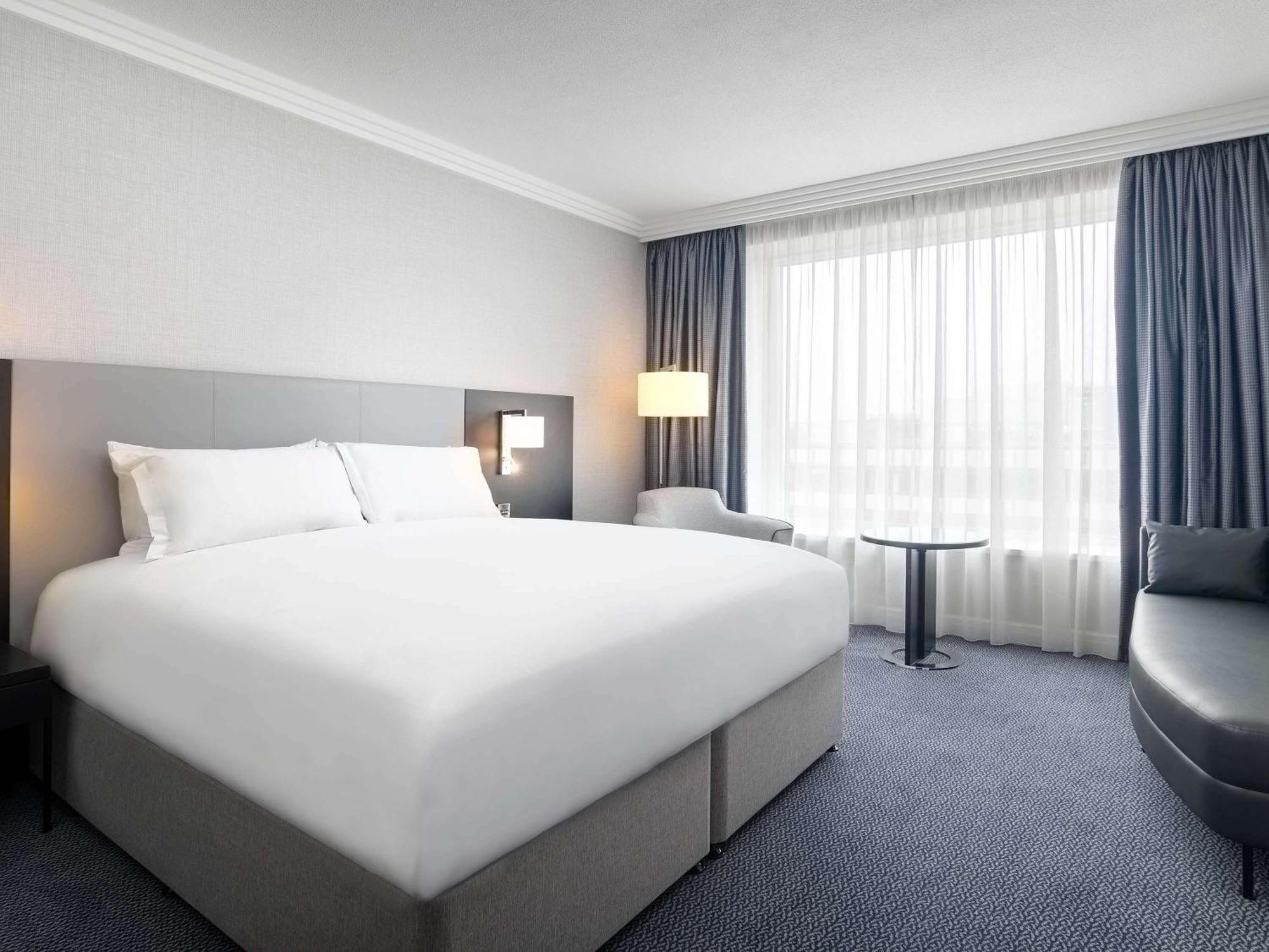 Hotel Sofitel London Gatwick Horley  Esterno foto