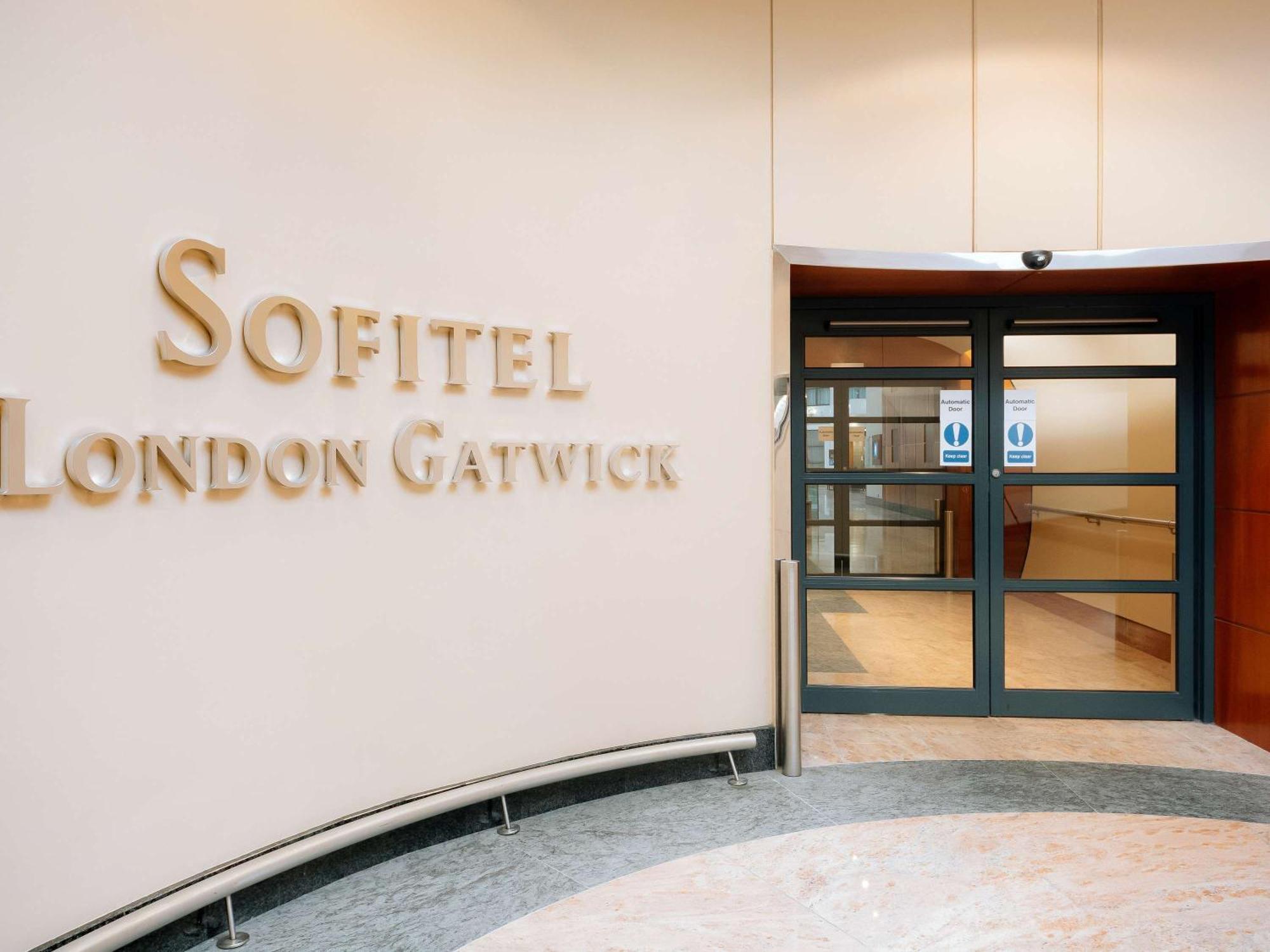 Hotel Sofitel London Gatwick Horley  Esterno foto Sofitel London Gatwick
